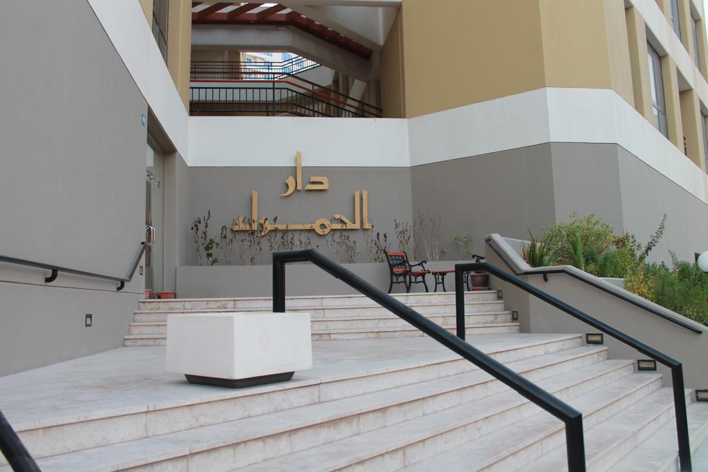 Al Hamra Plaza Leilighet Manama Eksteriør bilde